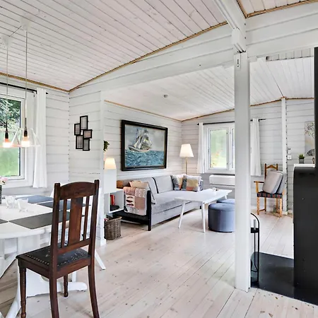 The Sun House 펜션 후네스테드