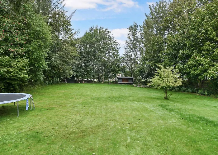 Дом отдыха The Sun House Хуннестед